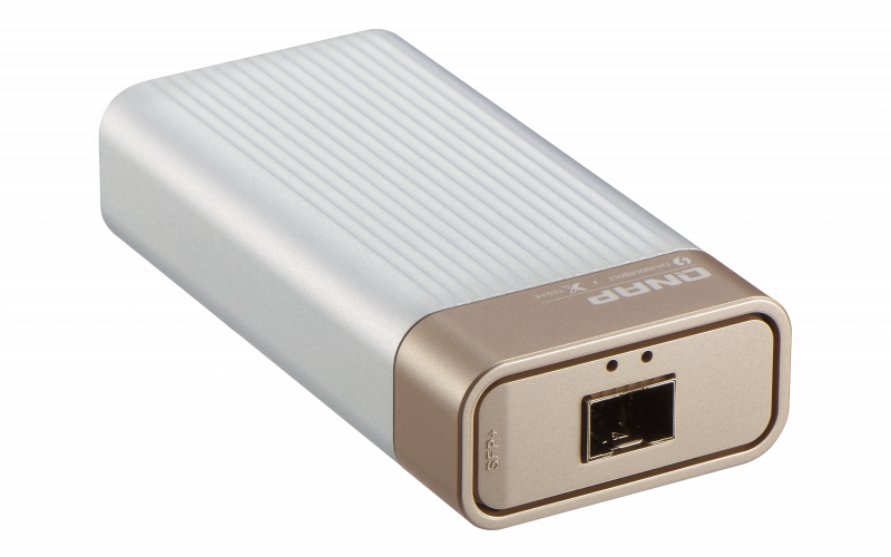 QNAP single-port Thunderbolt 3 to single-port 10GbE SFP+