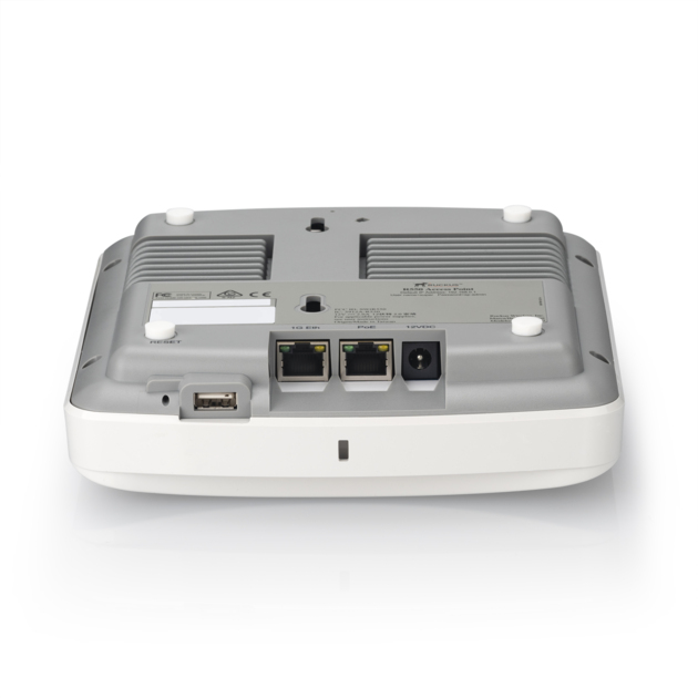 Ruckus R550 dual-band 802.11abgn/ac/ax  Wireless Access Point with  onboard BLE/ZIgbee,, 2x2:2 streams (2.4GHz/5GHz) OFDMA, MU-MIMO, BeamFlex+, dual ports, 802.3at PoE support